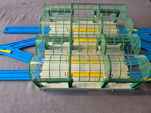 Tomy trackmaster thomas the