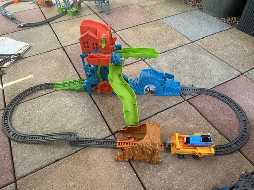 Thomas and friends trackmaster - thomas,