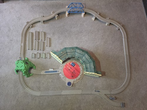 Tomy trackmaster thomas and - trackmaster,