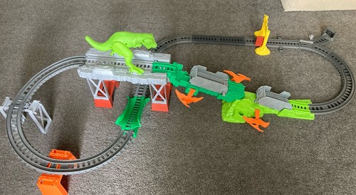 Thomas friends trackmaster - thomas,
