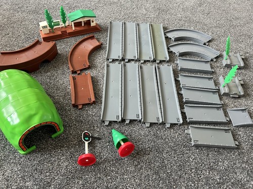 Tomy thomas friends - &, grey