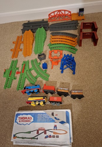 Thomas friends trackmaster - thomas,