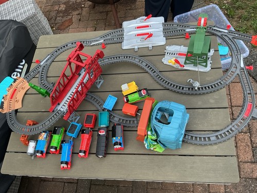 Thomas and friends - thomas,