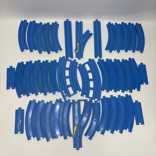 Tomy blue trackmaster - blue,