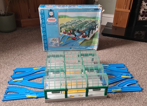 Boxed tomy thomas trackmaster - tomy,