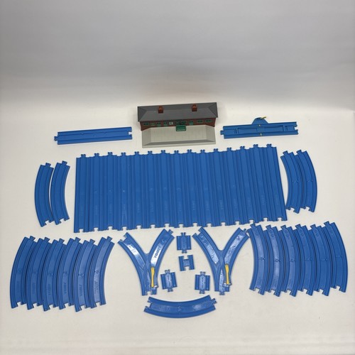Tomy blue trackmaster - tomy,