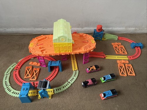Thomas friends trackmaster - thomas, &