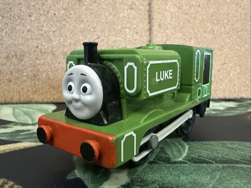 Mattel trackmaster 2011 - mattel,