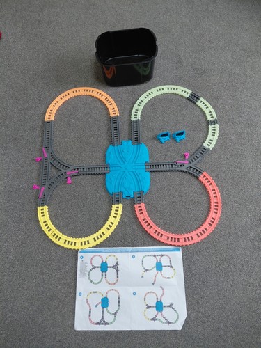 Thomas and friends - friends, trackmaster