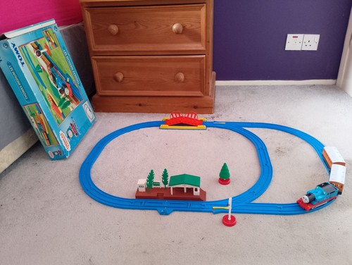 Tomy thomas medium set - thomas,